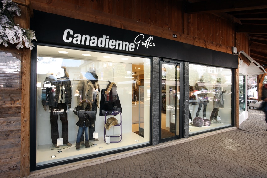 aménagement et mobilier magasin vetement1