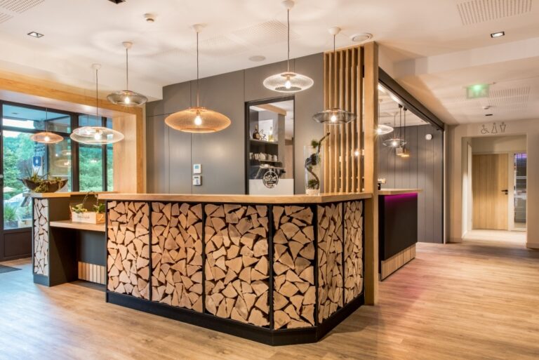 renovation hotel arcalod 07